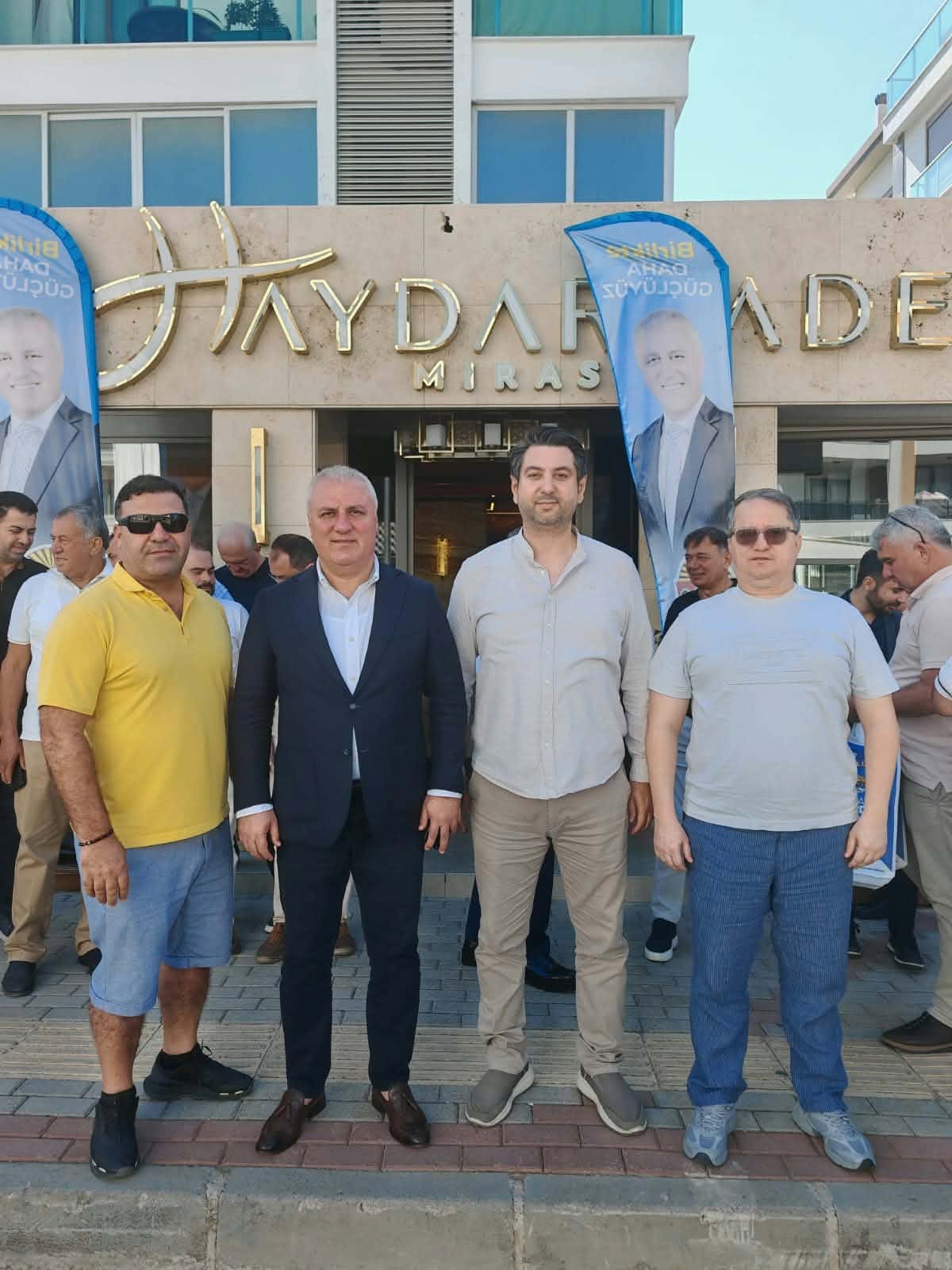Erdem’den “Çatı” önerisi... 