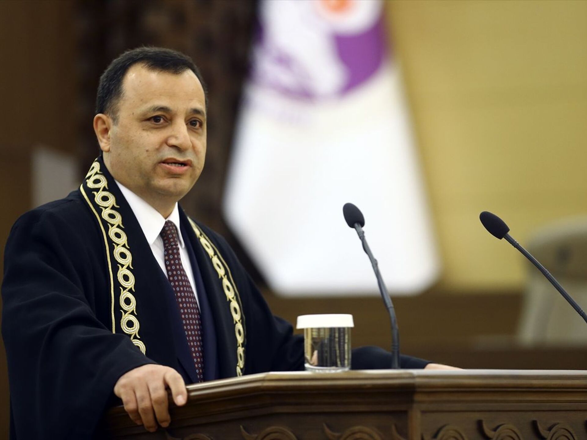 Zühtü Arslan Anayasa Mahkemesi Başkanlığına yeniden seçildi... 