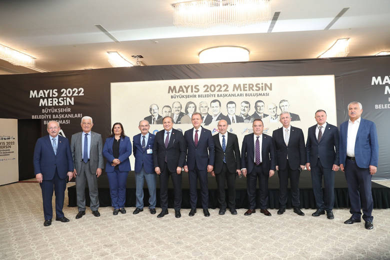 CHP’li Belediye Başkanları Mersin’de buluştu Başkan Böcek “Birlik, beraberliğimiz devam edecek...