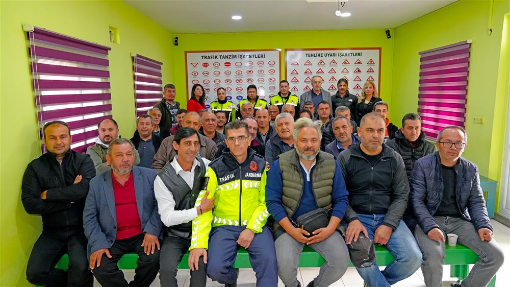 ALANYA’DAKİ HALK OTOBÜSÜ SÜRÜCÜLERİNE EĞİTİM VERİLDİ...