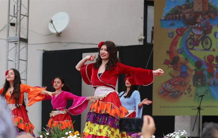 8.çocuk festıvali 5 672620550 1643965456846193 5928359338527365836 n c38fb