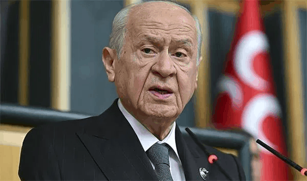 Bahçeli: Terörist başının tecridi kaldırılırsa gelsin TBMM'de konuşsun...