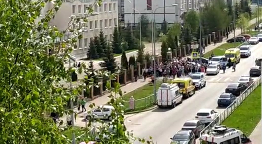 kazakistanda okula saldırı 2 cb130