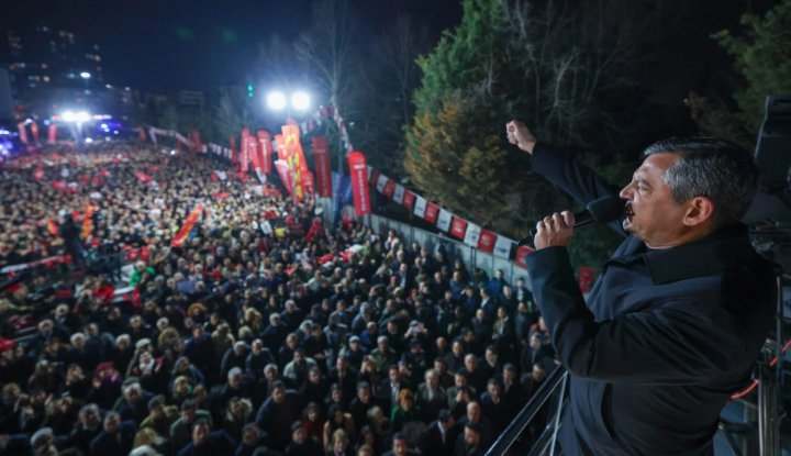 saraçhane de dev miting 3 648761640 931356792773185 4135623219999094310 n 944aa