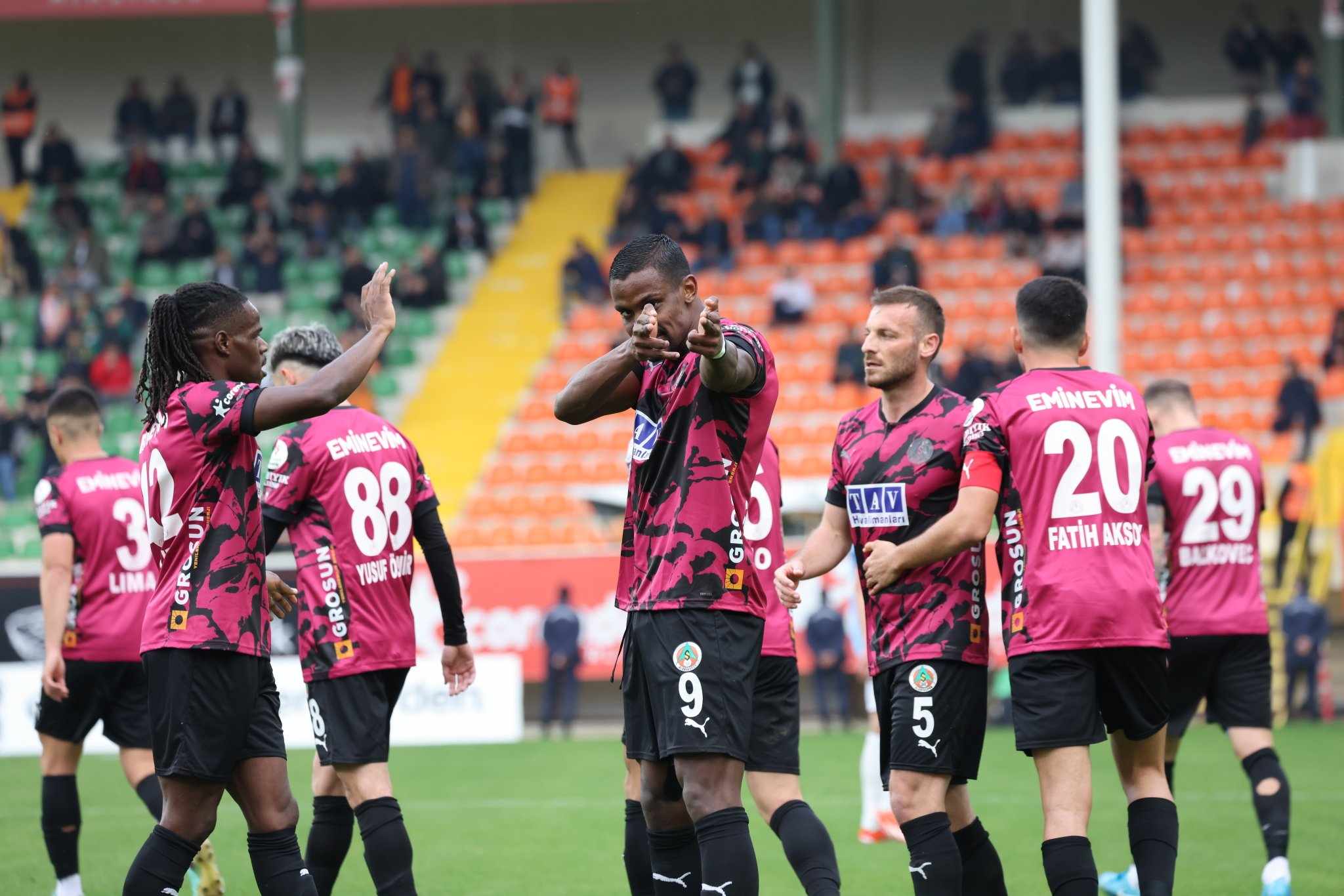 süper alanyaspor 3 474566266 1132880114857060 378516259943977311 n 6c788