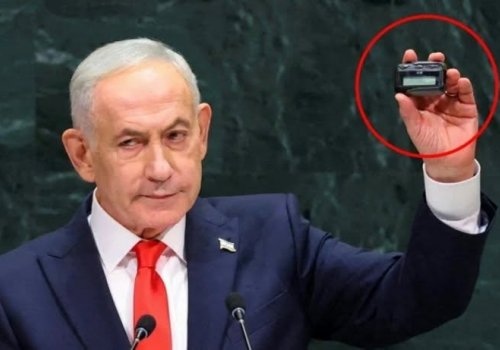 Netanyahu BM kürsüsünde elindeki cihazla tüm dünyayı tehdit etti...
